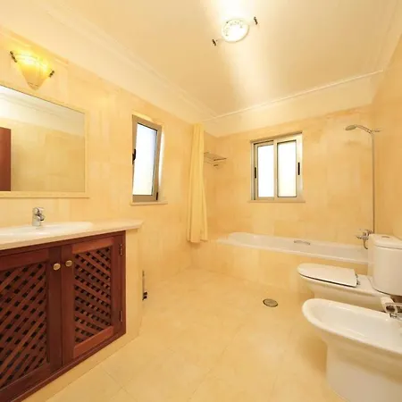 Ivy Villa *